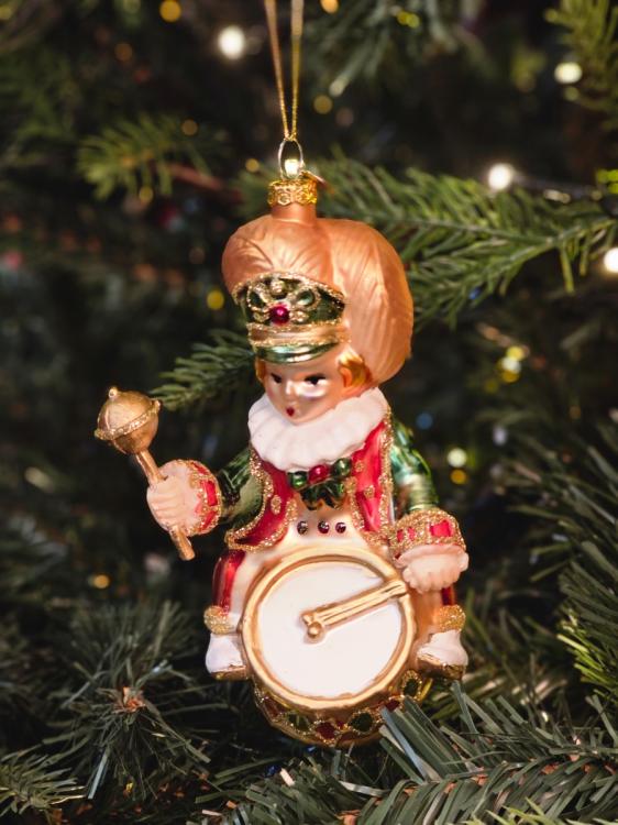 1e511b7000340d697663b1f1261d9b03