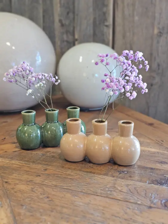 c81b388fb8993f9133d1ff978fc565da