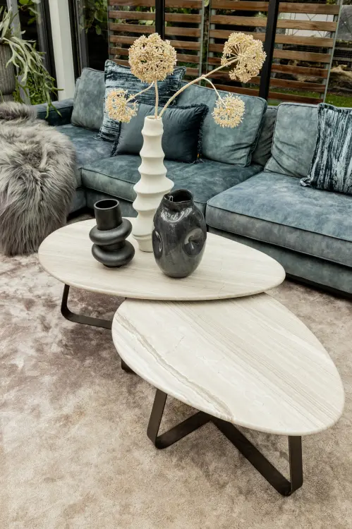 719962 719963 -3.jpg